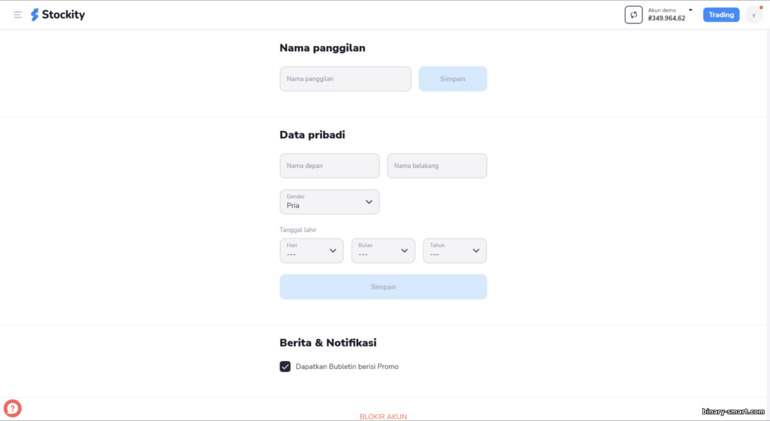 mengisi formulir dengan data pribadi dari Stockity